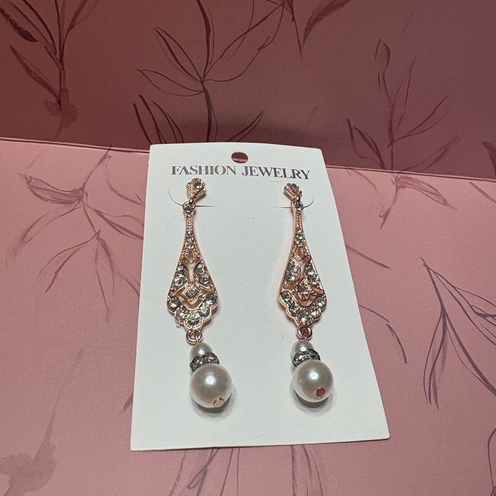 Elegant Pearl Drop Earrings